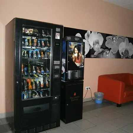 纳尔瓦旅馆 旅馆