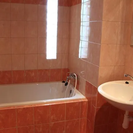 纳尔瓦旅馆 * 布拉迪斯拉发